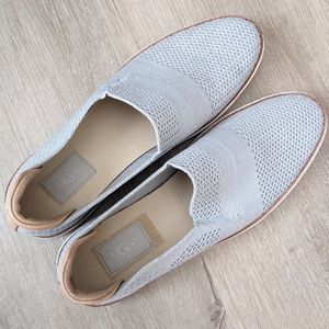 UGG Sammy Gray Knit Slip-on Shoes Size 9.5 Women's